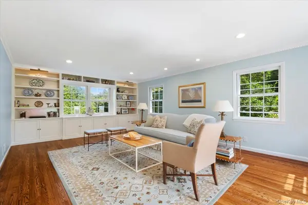 911 Cove RD, Mamaroneck, NY 10543