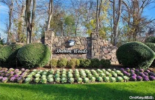 188 Birchwood RD, Coram, NY 11727