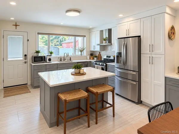 33-47 29th ST, Astoria, NY 11106