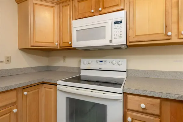 77 SE 16TH AVE #B201, Gainesville, FL 32601