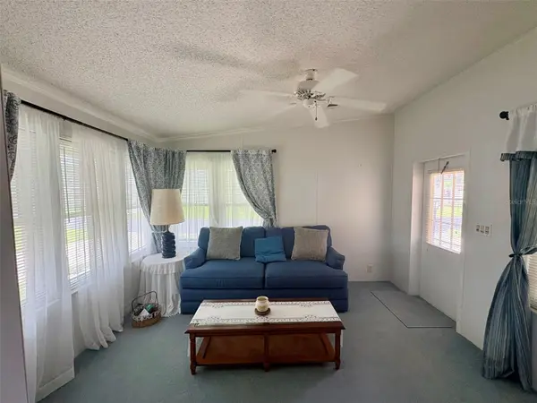 6107 GRAND OAKS DR SE, Winter Haven, FL 33884