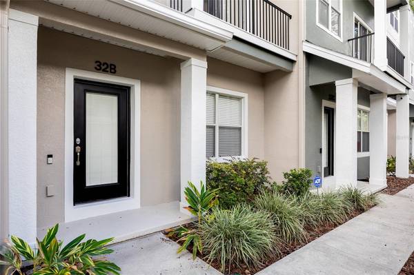32 W ESTHER ST #B, Orlando, FL 32806