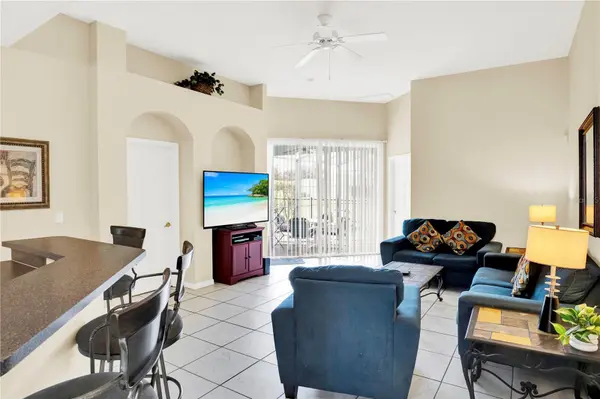 121 MINNIEHAHA CIR, Haines City, FL 33844