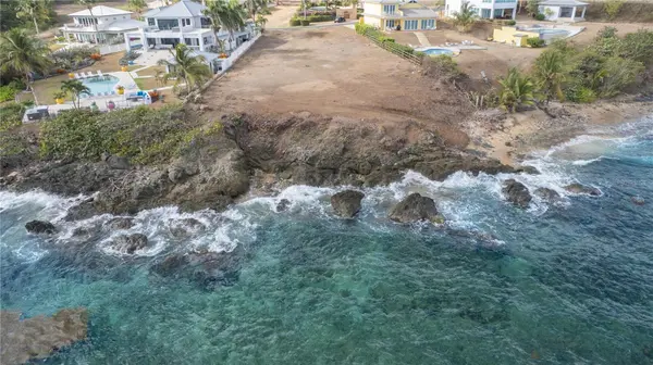 6 BEACH VILLAGE, Vieques, PR 00765