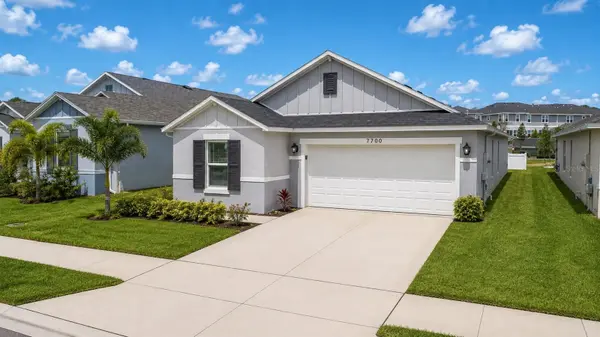 9061 OSCRAFT DR, Davenport, FL 33896