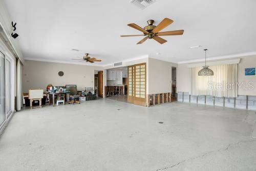6505 DEBBIE LN S, St Petersburg, FL, 33707 photo 10