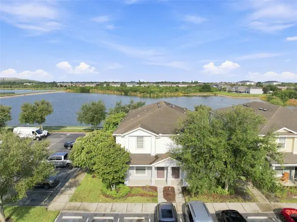 4755 SOMERSET HILL LN, Riverview, FL 33578