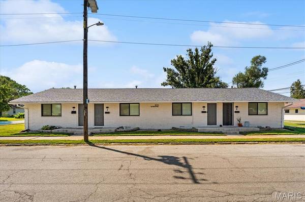 1051 Washington AVE, Madison, IL 62060