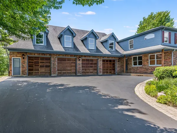24633 W 103rd ST, Naperville, IL 60564