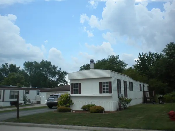 161 Flamingo DR, Beecher, IL 60401