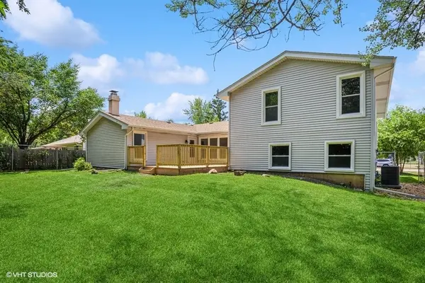 283 Byron AVE, Bloomingdale, IL 60108