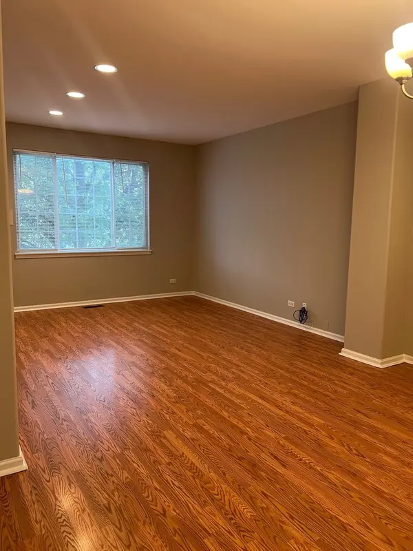 3393 Ravinia CIR, Aurora, IL 60504