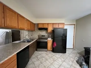 3018 Bernice RD #206, Lansing, IL 60438
