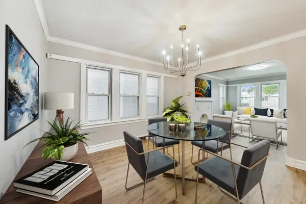 3621 N Francisco AVE, Chicago, IL 60618