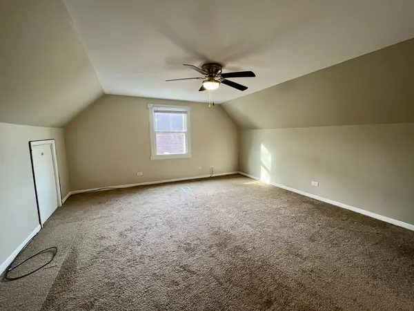 13006 W Playfield DR Crestwood, IL 60418