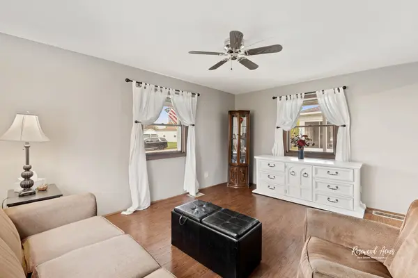 509 Saint Charles ST, Beaverville, IL 60912