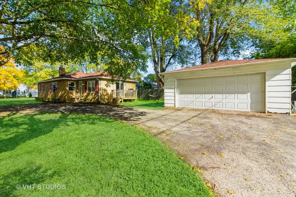 148 West ST, Sugar Grove, IL 60554