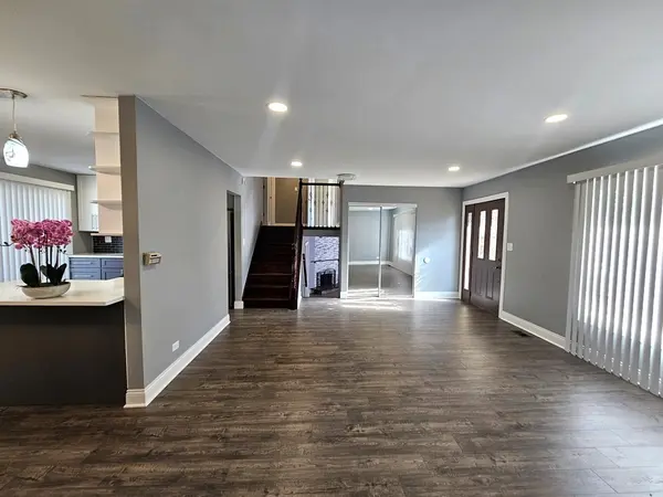 960 MILLBROOK DR, Lake Zurich, IL 60047