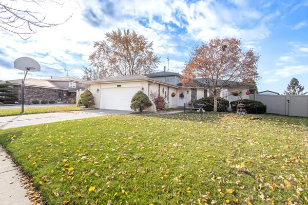 8461 Currant AVE, Tinley Park, IL 60487