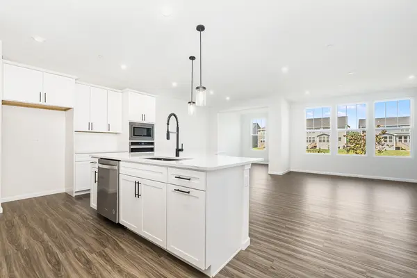 1306 Josiah RD, Naperville, IL 60563