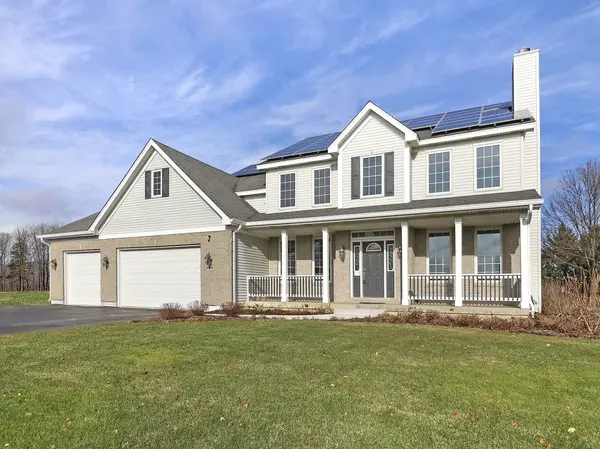 2408 Dakota Ridge, Johnsburg, IL 60050