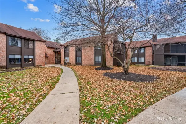 740 Saint Andrews LN #36, Crystal Lake, IL 60014