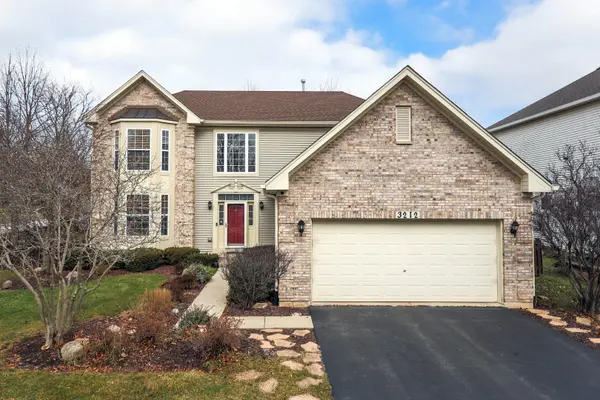 3212 Timber Creek LN, Naperville, IL 60565