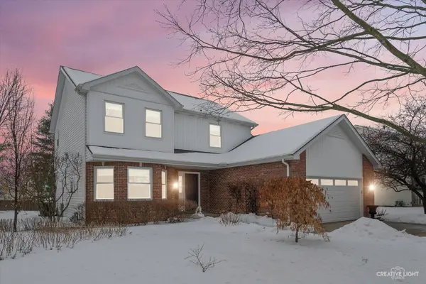 108 Fox Chase DR S, Oswego, IL 60543