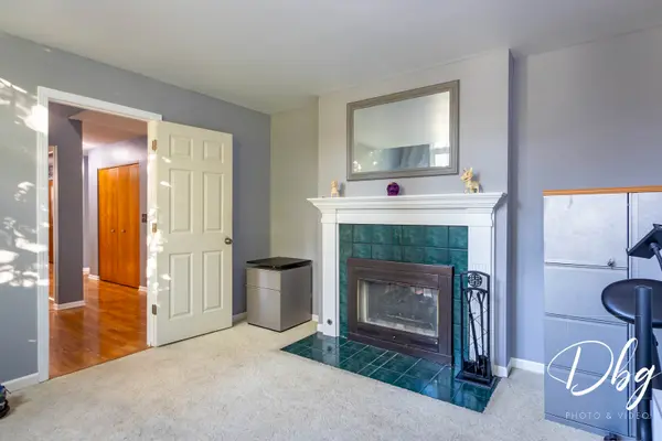 2535 N Orchard LN, Round Lake Beach, IL 60073