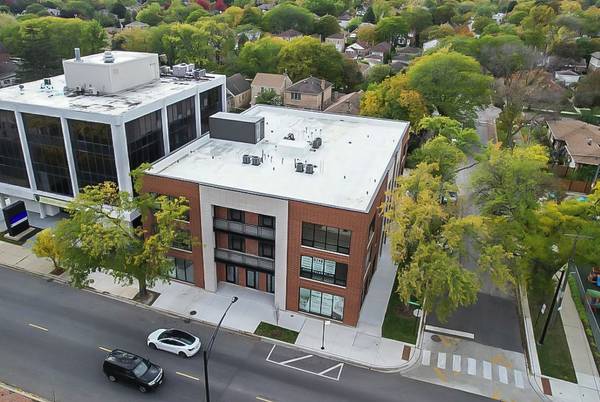 6246 N Pulaski RD #204, Chicago, IL 60646