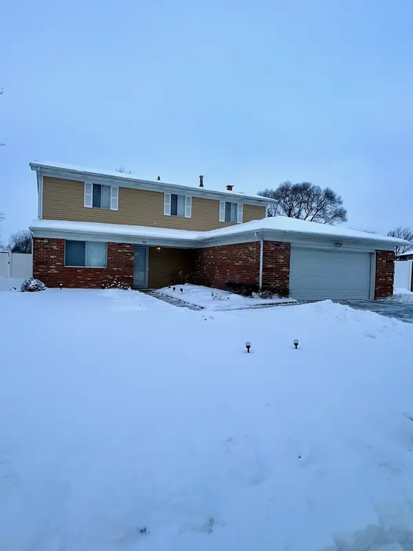 38 Deerpath RD, Matteson, IL 60443