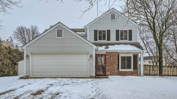 1744 Tufts CT, Naperville, IL 60565