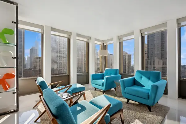 100 E Walton ST #32FG, Chicago, IL 60611