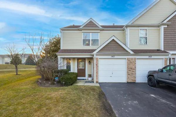 140 N Oltendorf RD, Streamwood, IL 60107