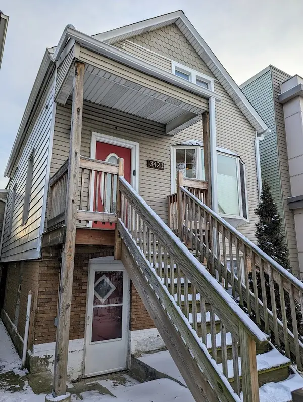 3423 W Dickens AVE, Chicago, IL 60647