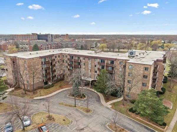 700 Wellington AVE #511, Elk Grove Village, IL 60007