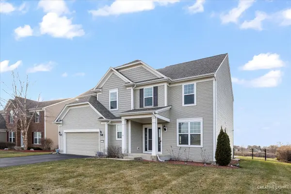1519 Crimson LN, Yorkville, IL 60560