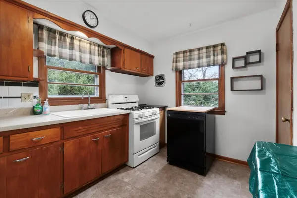 137 James ST, Montgomery, IL 60538