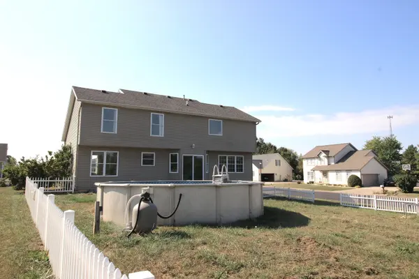 901 Brighton ST, Mackinaw, IL 61755