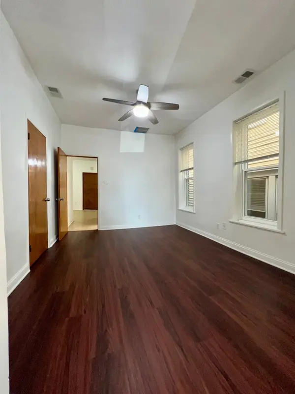 2851 S Emerald AVE #1, Chicago, IL 60616
