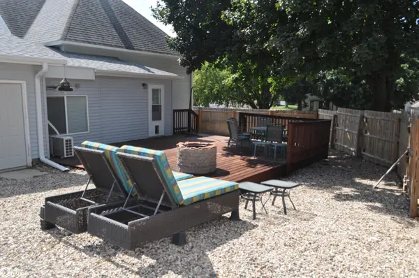 128 W 12th ST, Carroll, IA 51401