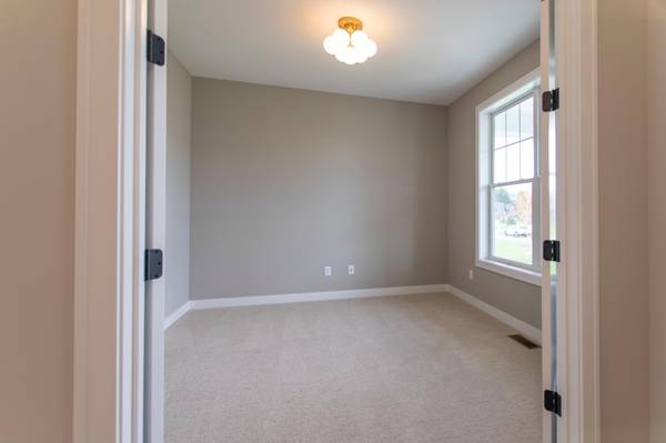4704 Ogden Trail LN N, Stillwater, MN 55082