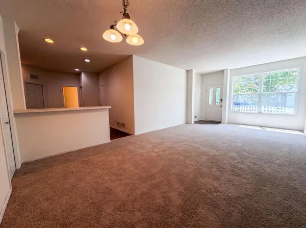 5221 Robin LN #179, Farmington, MN 55024