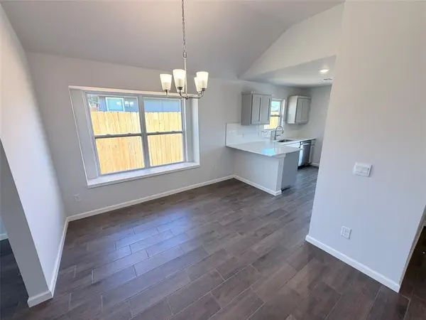 19905 Stovall DR, Edmond, OK 73012