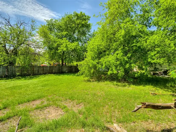 816 S Sooner RD, Midwest City, OK 73110