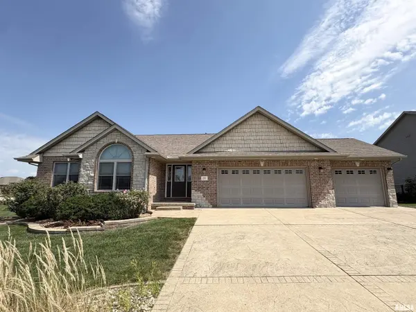 103 MIROMAR LN, Washington, IL 61571
