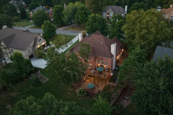 31 Mountain Orchard Path, Signal Mountain, TN 37377