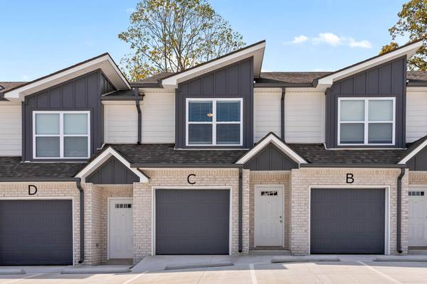 313 Longshadow Trl #E, Clarksville, TN 37043