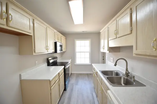 516 Campsen Villa Ct, Spartanburg, SC 29301