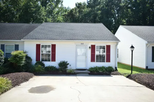 516 Campsen Villa Ct, Spartanburg, SC 29301